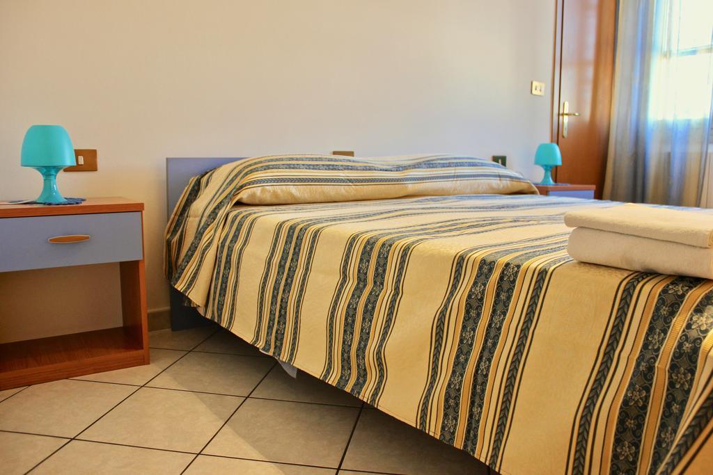 Antica Bologna Bed and Breakfast Buitenkant foto